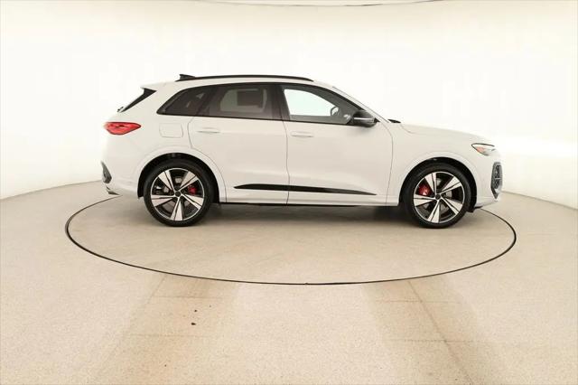 2026 Audi SQ5 Premium Plus TFSI quattro S tronic
