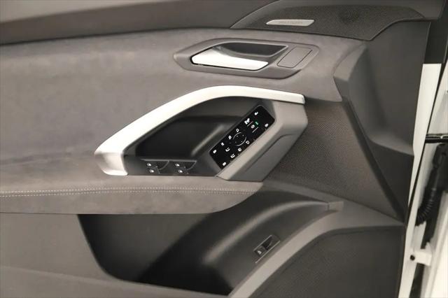 2026 Audi SQ5 Premium Plus TFSI quattro S tronic