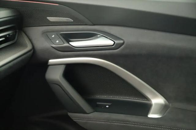 2026 Audi SQ5 Premium Plus TFSI quattro S tronic