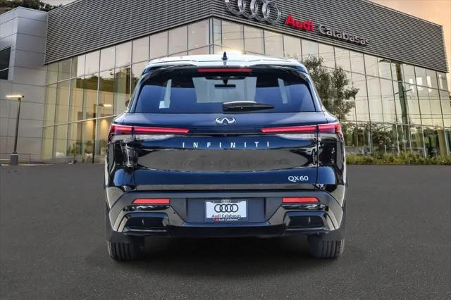 2024 INFINITI QX60 PURE