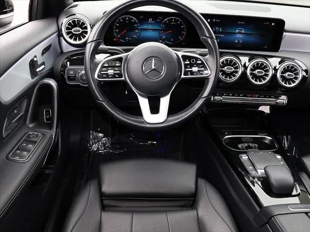2021 Mercedes-Benz A 220 4MATIC