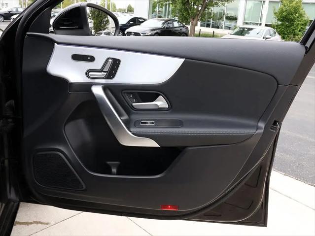 2021 Mercedes-Benz A 220 4MATIC