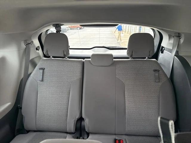 2021 Toyota Sienna LE