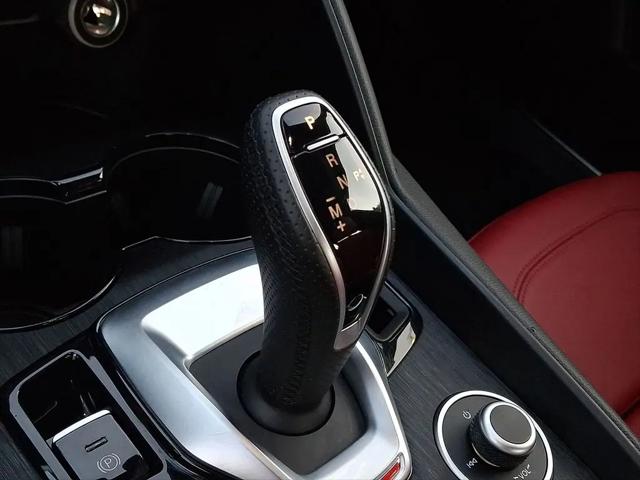 2024 Alfa Romeo Giulia AWD