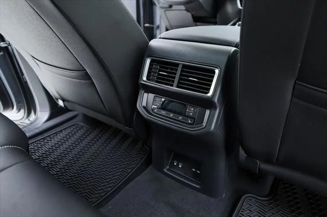 2026 Volkswagen Atlas SEL Premium R-Line