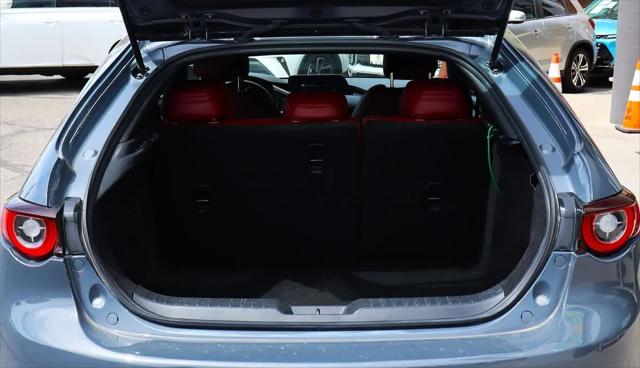 2024 Mazda Mazda3 2.5 S Carbon Edition