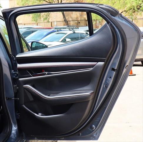 2024 Mazda Mazda3 2.5 S Carbon Edition