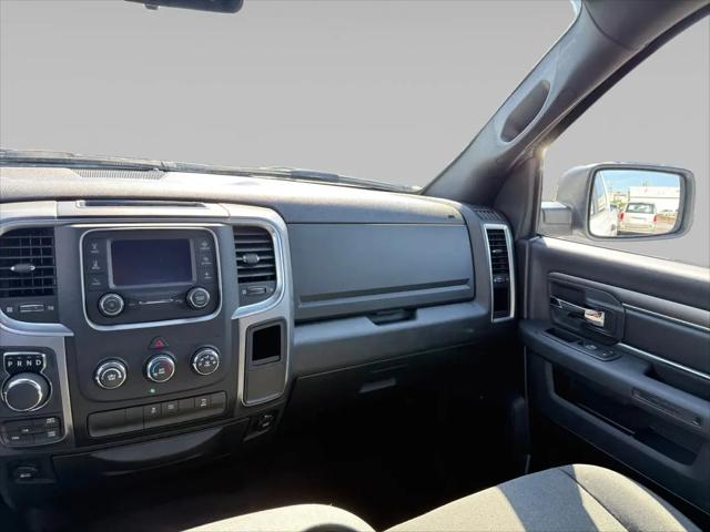 2024 Ram 1500 Classic Warlock Crew Cab 4x4 5'7" Box