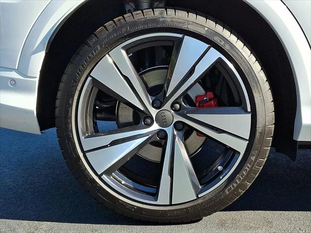 2026 Audi SQ5 Premium Plus TFSI quattro S tronic