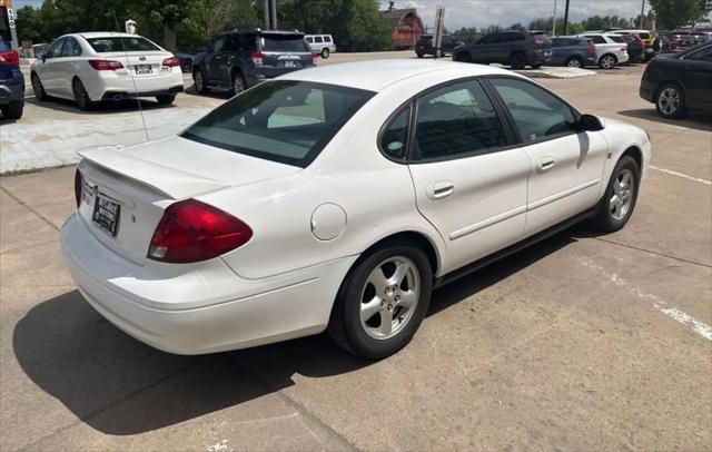 2003 Ford Taurus SES
