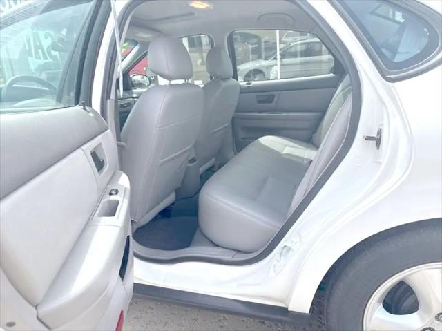2003 Ford Taurus SES