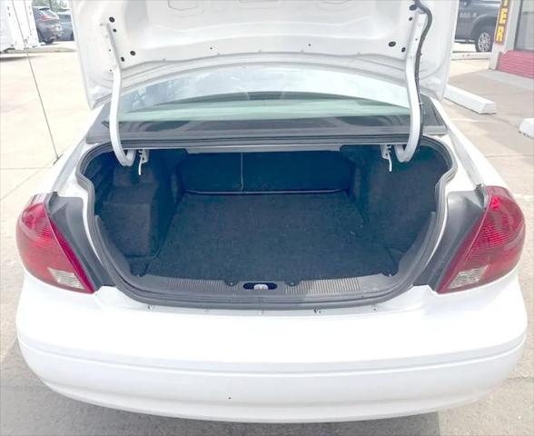 2003 Ford Taurus SES