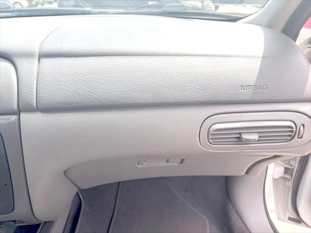 2003 Ford Taurus SES