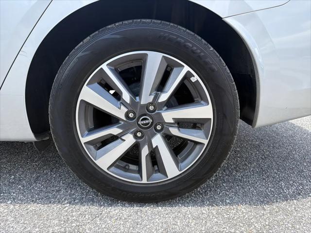 2024 Nissan Versa 1.6 SV