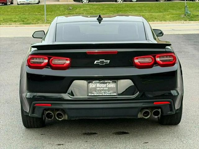 2021 Chevrolet Camaro RWD Coupe LT1