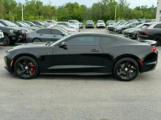 2021 Chevrolet Camaro RWD Coupe LT1