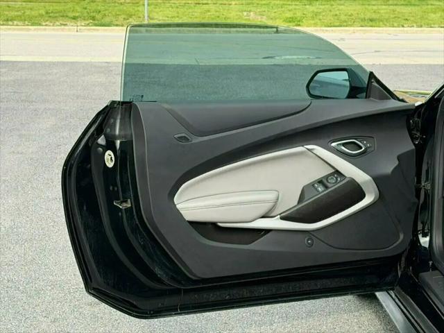 2021 Chevrolet Camaro RWD Coupe LT1