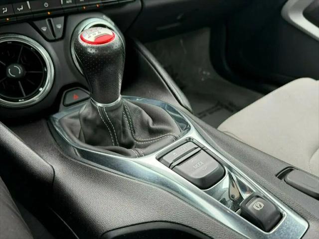 2021 Chevrolet Camaro RWD Coupe LT1