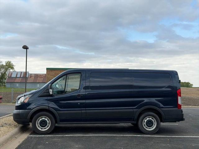 2019 Ford Transit w/60/40 Side Door w/RWB