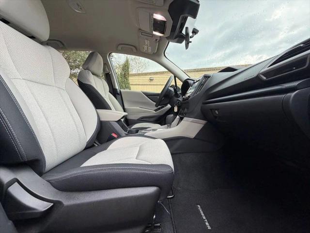 2023 Subaru Forester Base