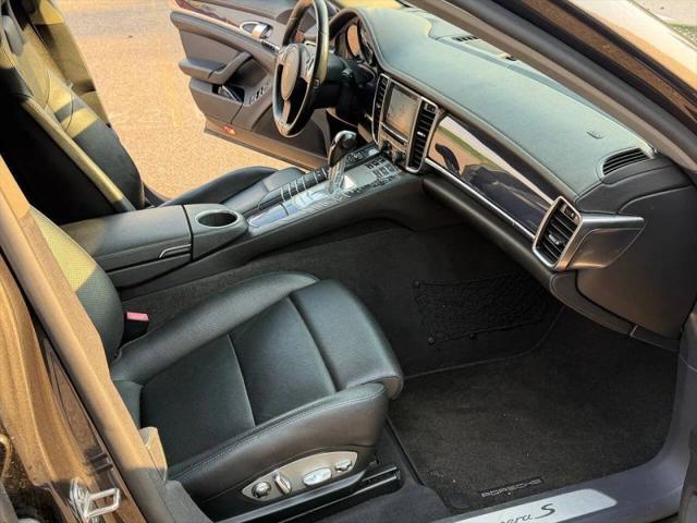 2012 Porsche Panamera S
