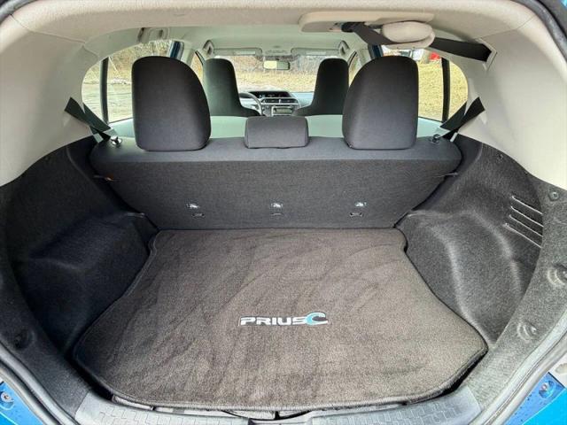 2014 Toyota Prius c Two