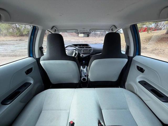 2014 Toyota Prius c Two