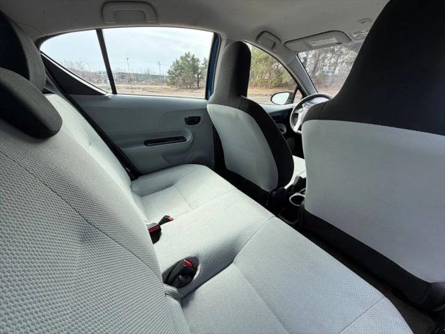 2014 Toyota Prius c Two