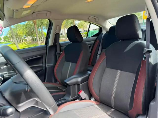 2024 Nissan Versa 1.6 SR