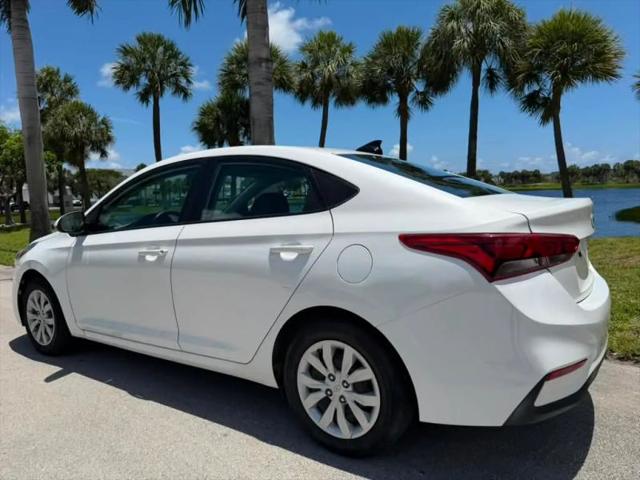 2021 Hyundai Accent SE