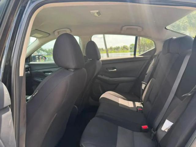 2021 Nissan Sentra SV Xtronic CVT