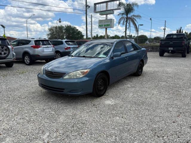 2004 Toyota Camry LE