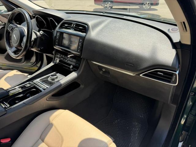 2018 Jaguar F-PACE 25t Premium