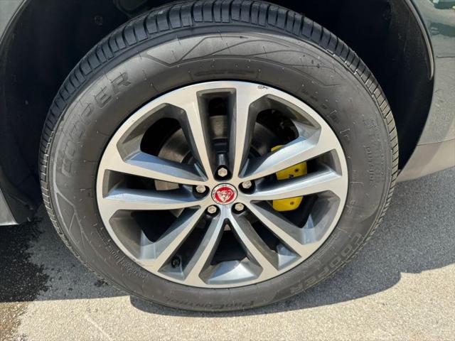 2018 Jaguar F-PACE 25t Premium