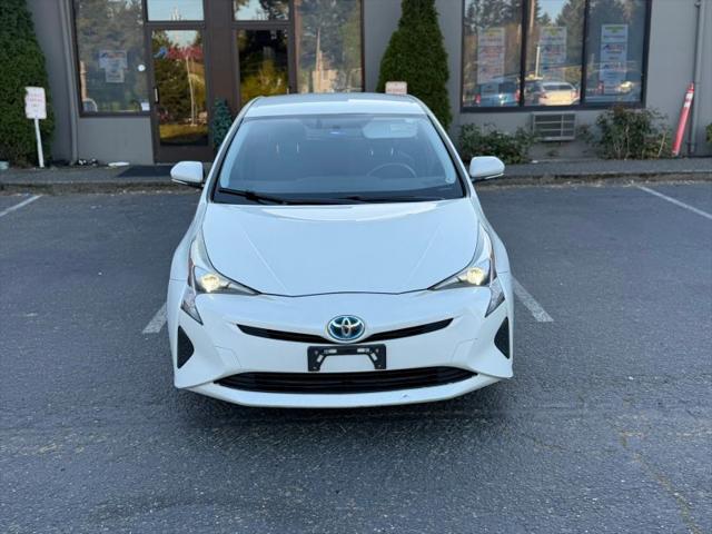 2016 Toyota Prius Three