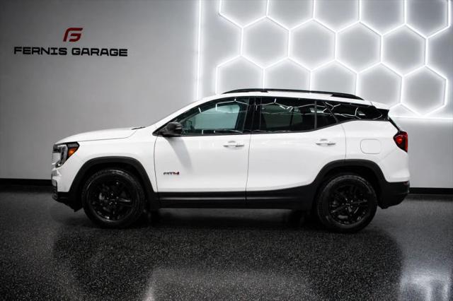2024 GMC Terrain AWD AT4