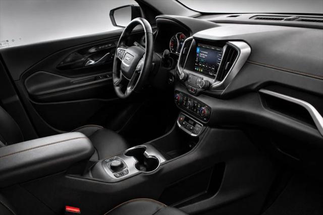 2024 GMC Terrain AWD AT4