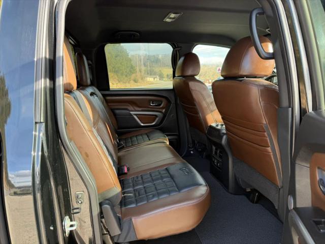 2019 Nissan Titan SV
