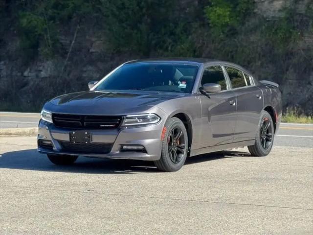 2020 Dodge Charger SXT RWD