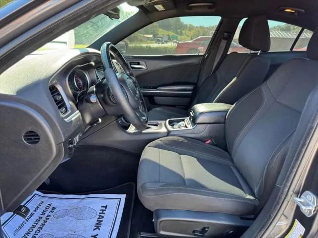 2020 Dodge Charger SXT RWD