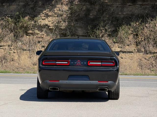 2015 Dodge Challenger R/T Plus