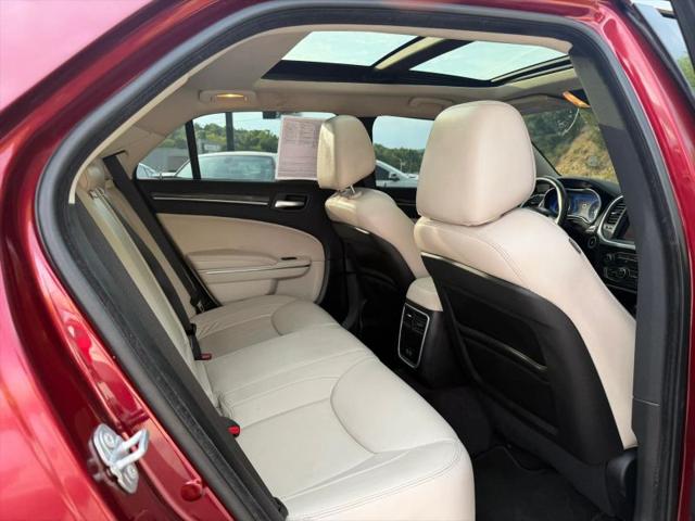 2017 Chrysler 300 Limited