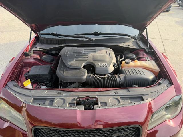 2017 Chrysler 300 Limited