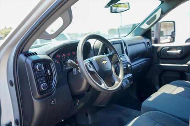 2021 Chevrolet Silverado 2500HD 4WD Crew Cab Standard Bed Custom