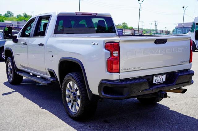 2021 Chevrolet Silverado 2500HD 4WD Crew Cab Standard Bed Custom