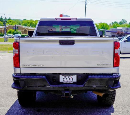 2021 Chevrolet Silverado 2500HD 4WD Crew Cab Standard Bed Custom