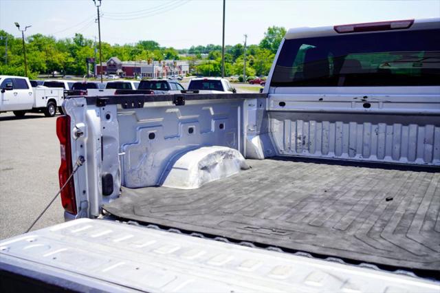 2021 Chevrolet Silverado 2500HD 4WD Crew Cab Standard Bed Custom