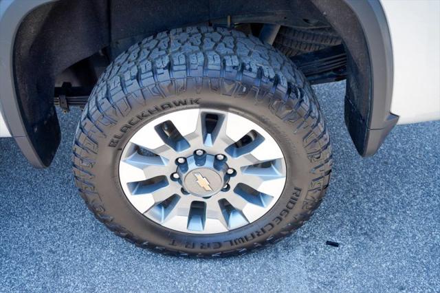 2021 Chevrolet Silverado 2500HD 4WD Crew Cab Standard Bed Custom