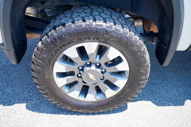 2021 Chevrolet Silverado 2500HD 4WD Crew Cab Standard Bed Custom