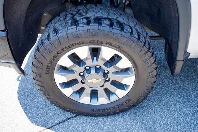 2021 Chevrolet Silverado 2500HD 4WD Crew Cab Standard Bed Custom